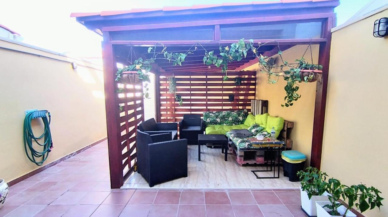 Casa La Sonrisa Shared House Hotel El Médano Eksteriør billede